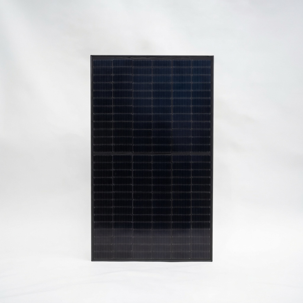 grok-image-4ebcc0fc-8eaf-4e0b-9057-249fad80d59f Canadian Solar TOPBiHiKu6 Anti-Hail 630W Bifacial TOPCon Solar Panel (CS6.2-66TB-630HP) - Image 1